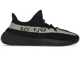 Yeezy Core Black White Boost 350 V2 -Used