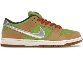 Nike SB Dunk Low Escargot - used