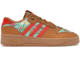 adidas unheardof mom's ugly couch mesa (special box)