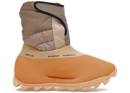 adidas Yeezy Knit RNR Boot Sulfur - Used