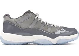 Jordan 11 Retro Low Cool Grey - Used