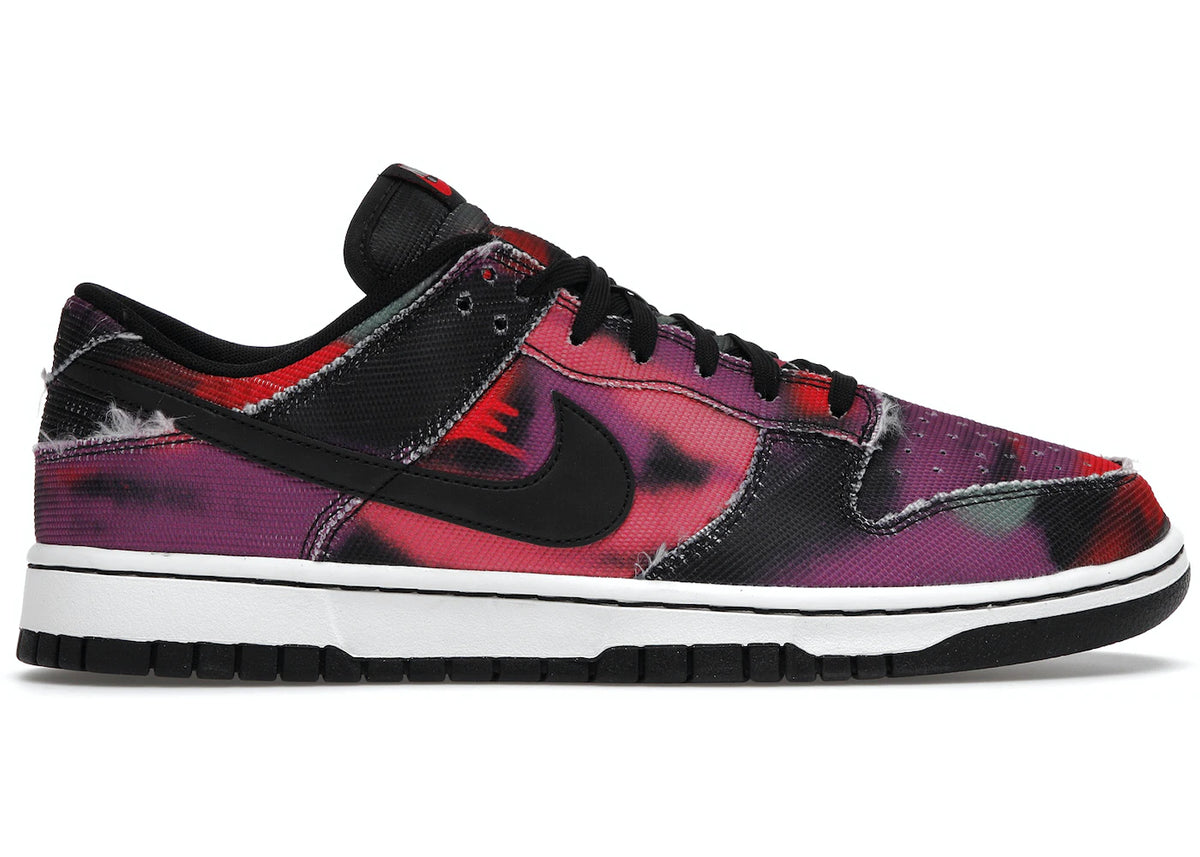 Nike Dunk Low Graffiti Pink - Used