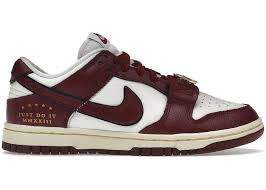 Nike Dunk Low SE Sisterhood Sail Team Red - Used