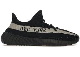 Yeezy Core Black White Boost 350 V2  -Used