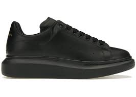 Alexander McQueen Oversized Black - Used