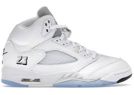 Jordan 5 Retro White Metallic (2026) - Tried On