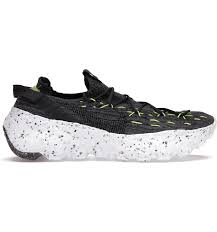 Space Hippie 04 Black - Used
