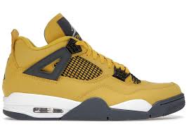 Jordan 4 Retro Lightning (2021) - Used