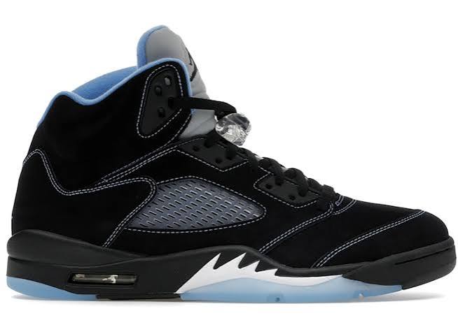 Jordan 5 Retro Black University Blue (2026) - Used