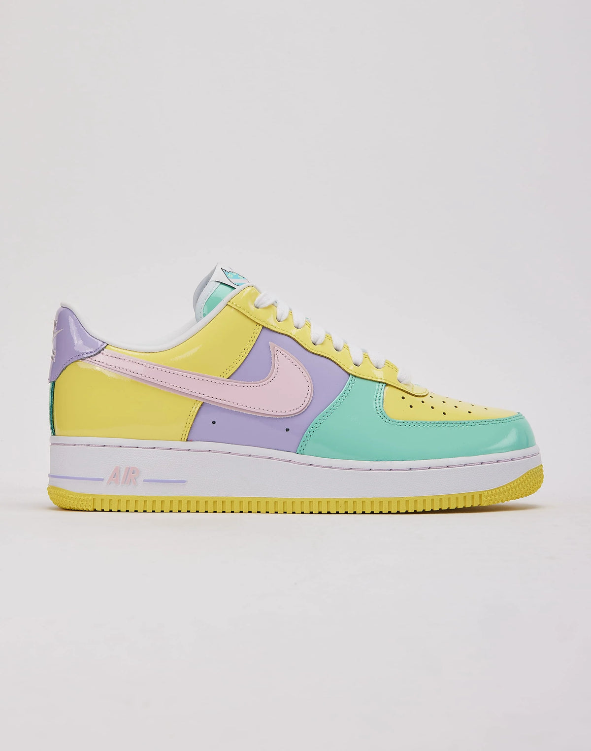 Nike Air Force 1 Low Easter (2026)- Used