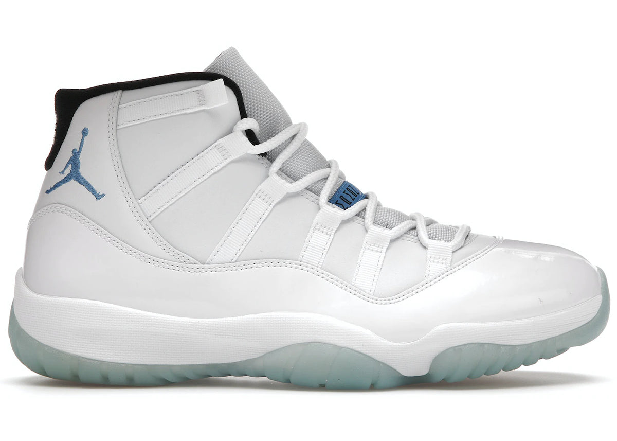 Jordan 11 Retro Legend Blue (2024) - Used