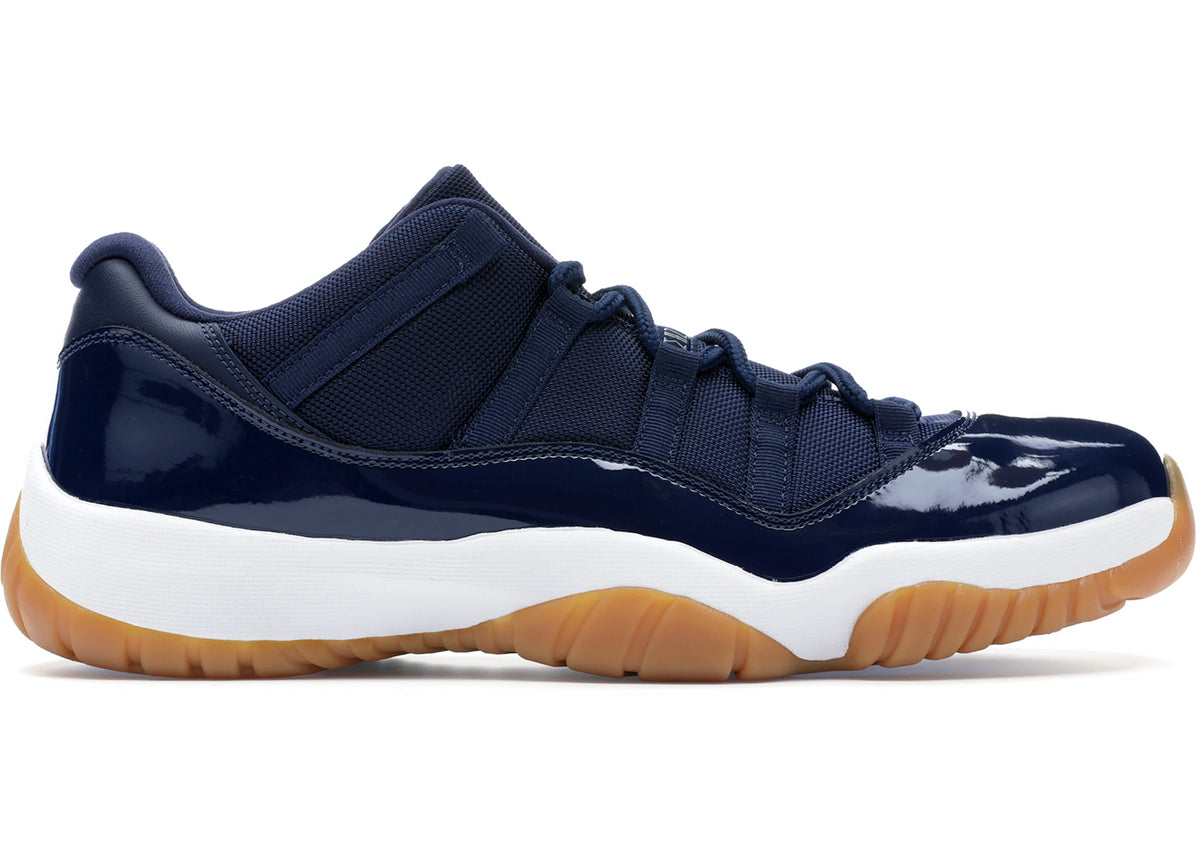 Jordan 11 Retro Low Midnight Navy - Used