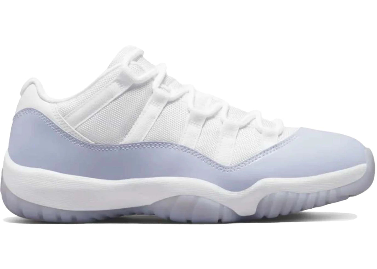 Jordan 11 Retro Low Pure Violet (W)