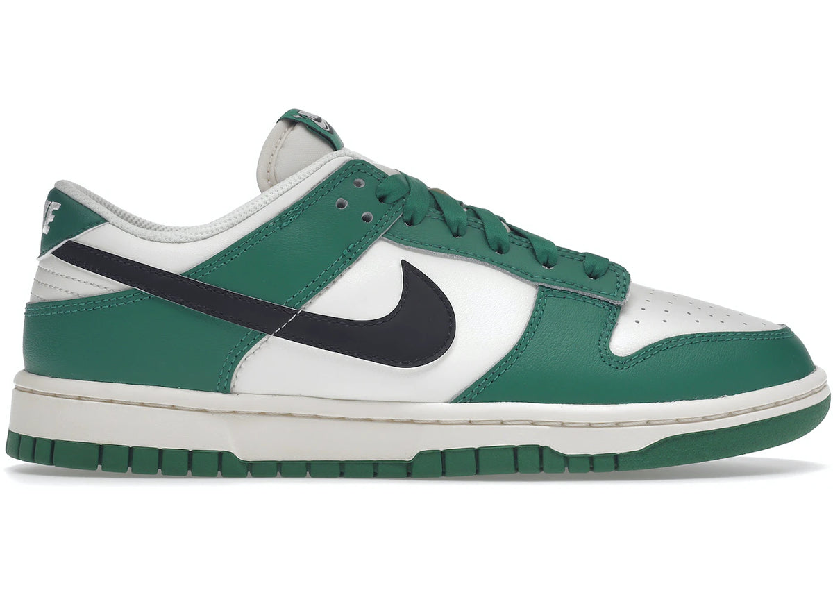 Nike Dunk Low SE Lottery Pack Malachite Green - Used