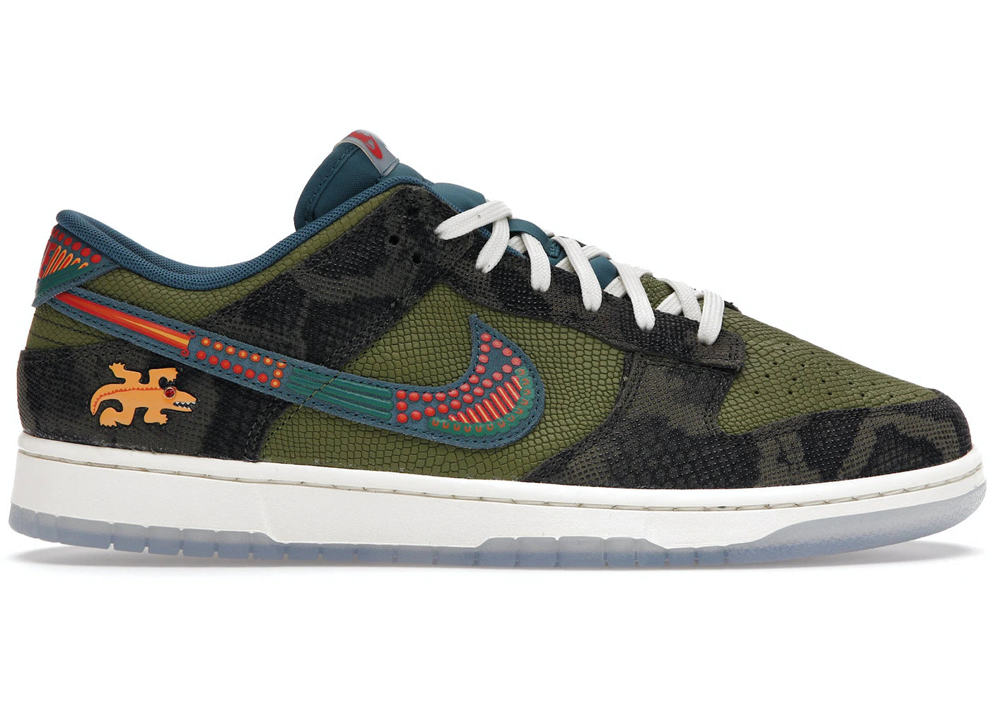 Nike Dunk Low Siempre Familia - Used